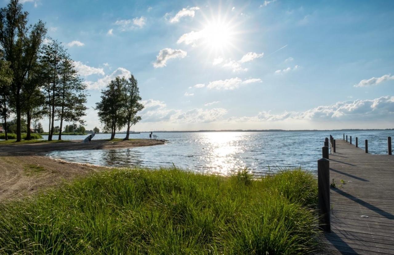 Luxus Cube Meerblick Veluwemeer Am Strand In Erster Reihe フルスホルスト エクステリア 写真