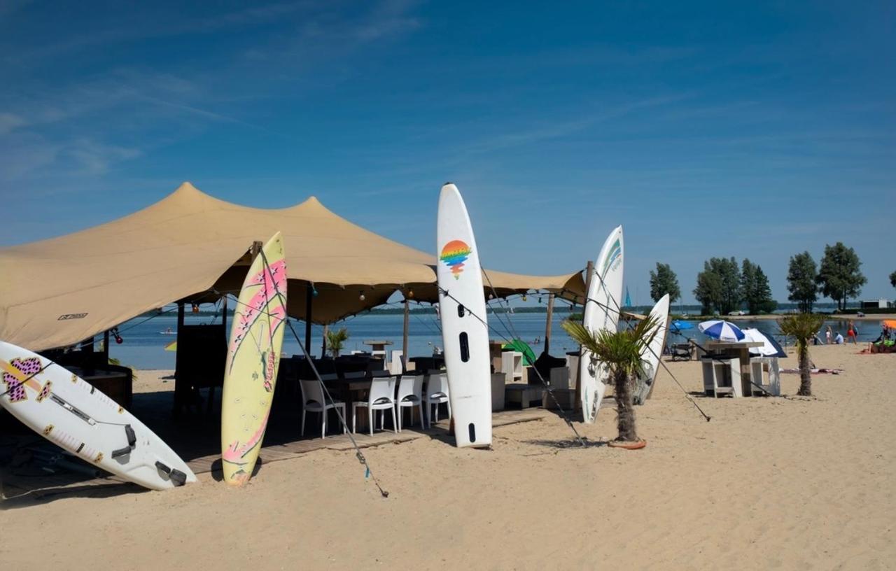 Luxus Cube Meerblick Veluwemeer Am Strand In Erster Reihe フルスホルスト エクステリア 写真